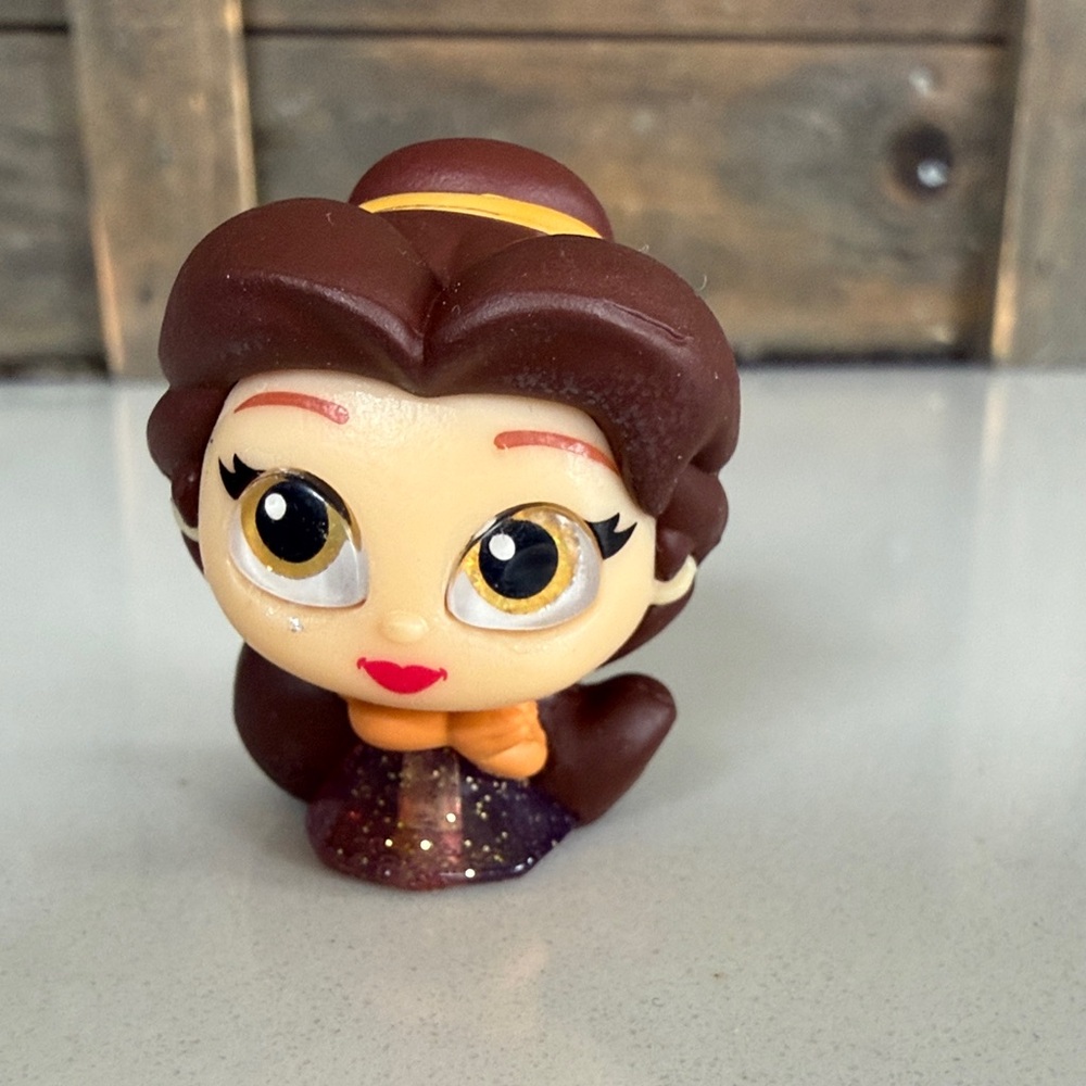Disney Doorables series 6 special edition jeweled princess Belle